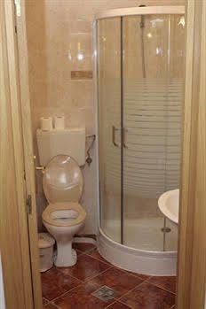 De Inchiriat Cascada Guest house